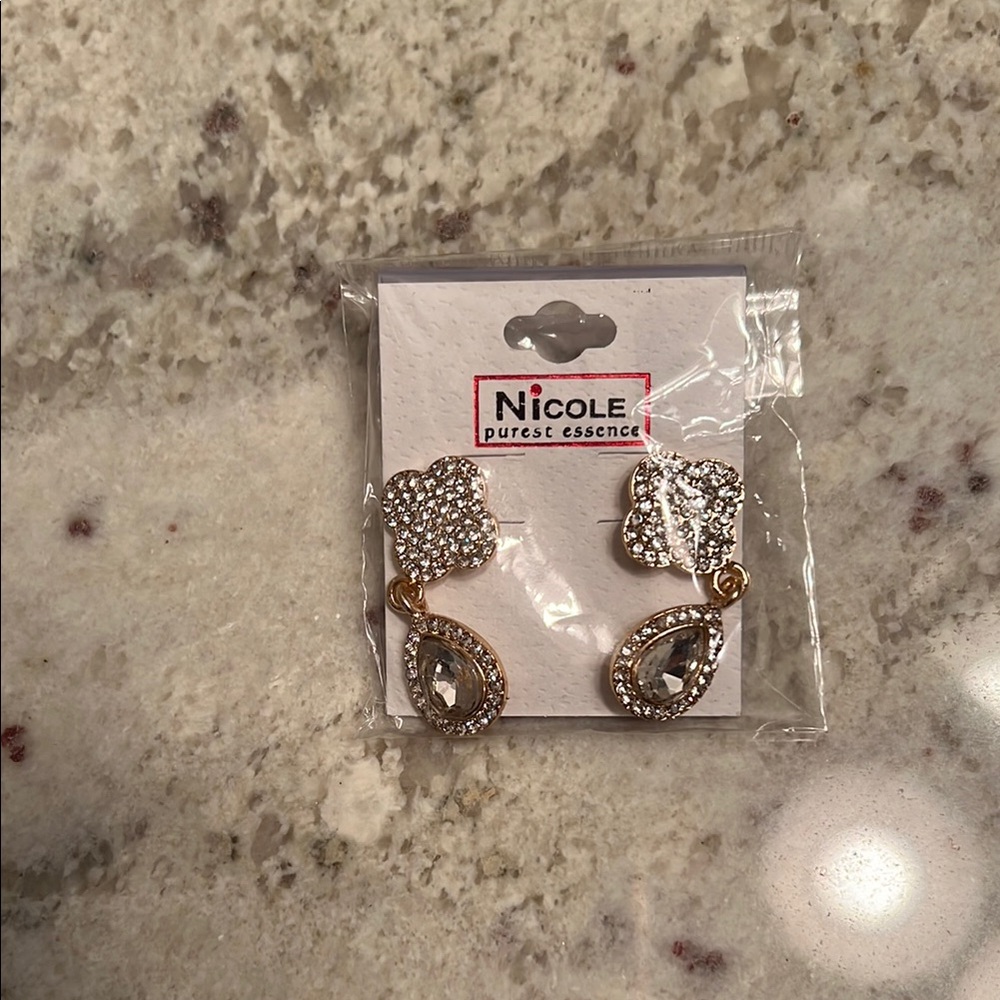 Nicole Gold and Rose Color Filigree Earrings